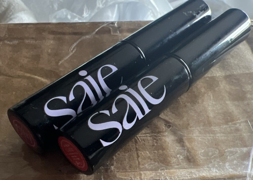 Saie Lip Blur Matte Blurring Lipstick In Pop & Classic Set Of 2